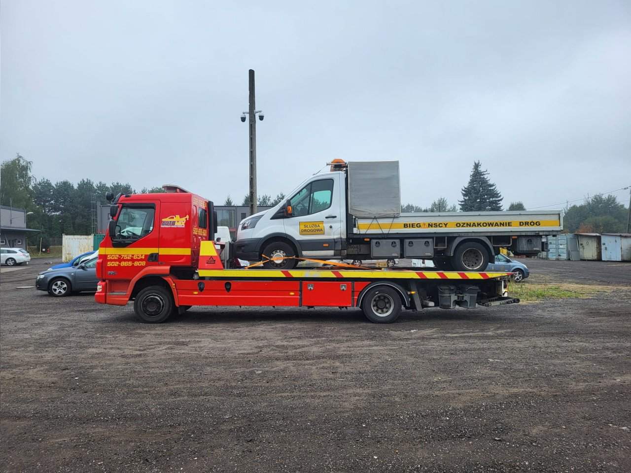 transport samochodu dostawczego