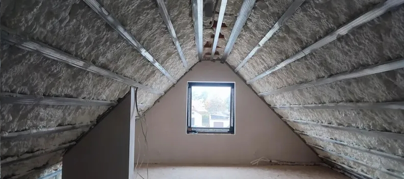 ocieplanie natryskowe