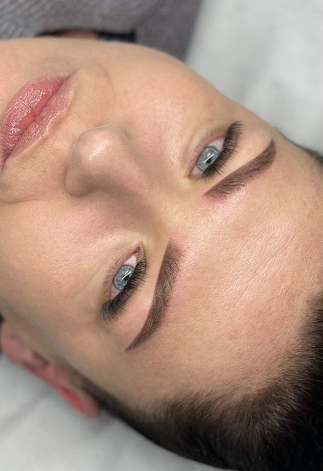 stylizacja brwi, stylizacja rzęs