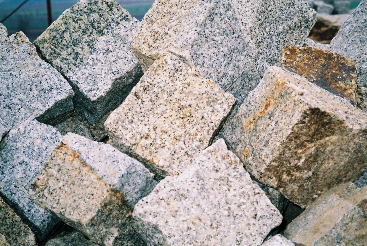 kostka granitowa