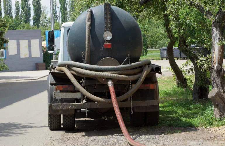 wywóz nieczystości płynnych