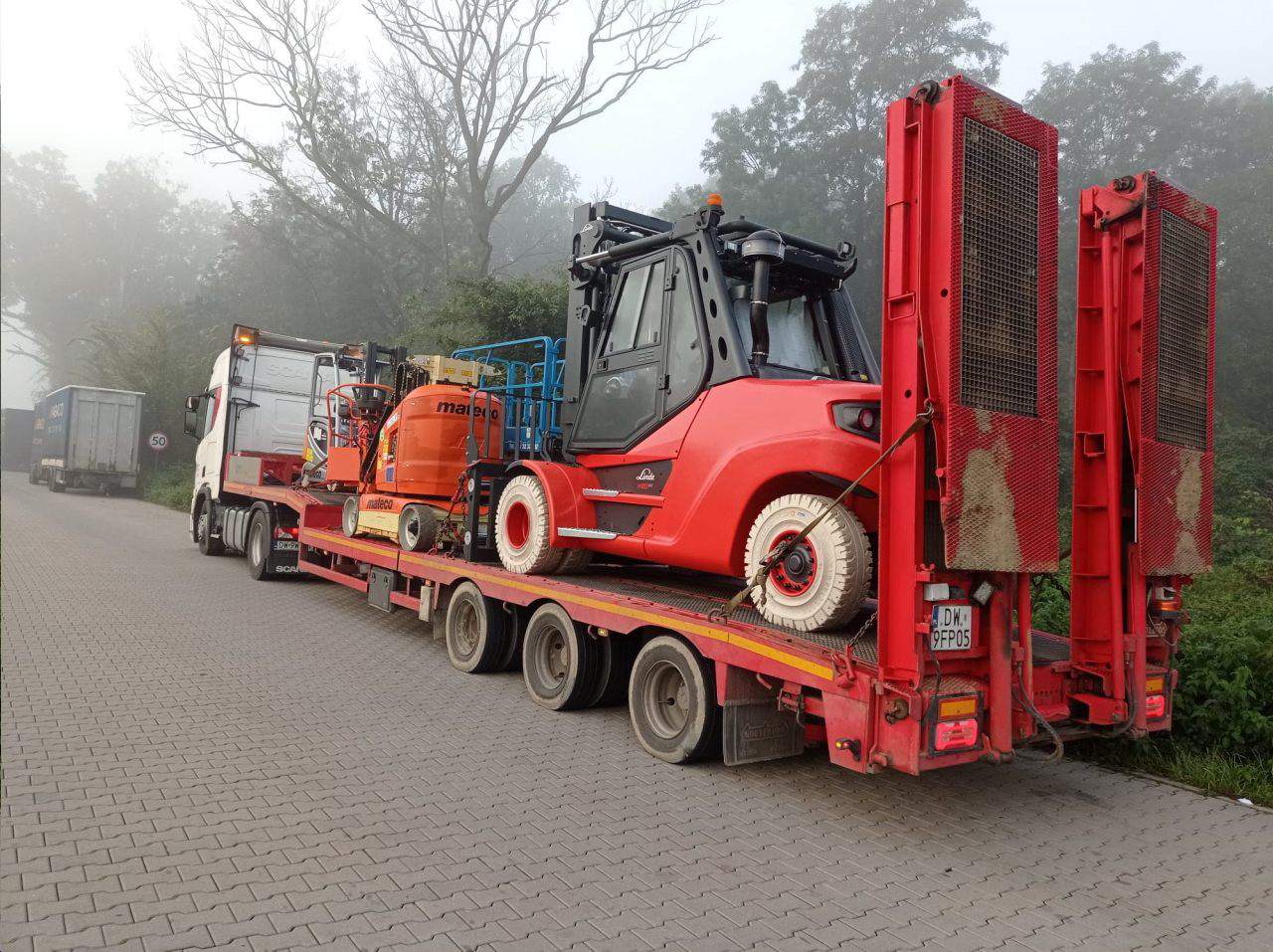 transport wózka widłowego