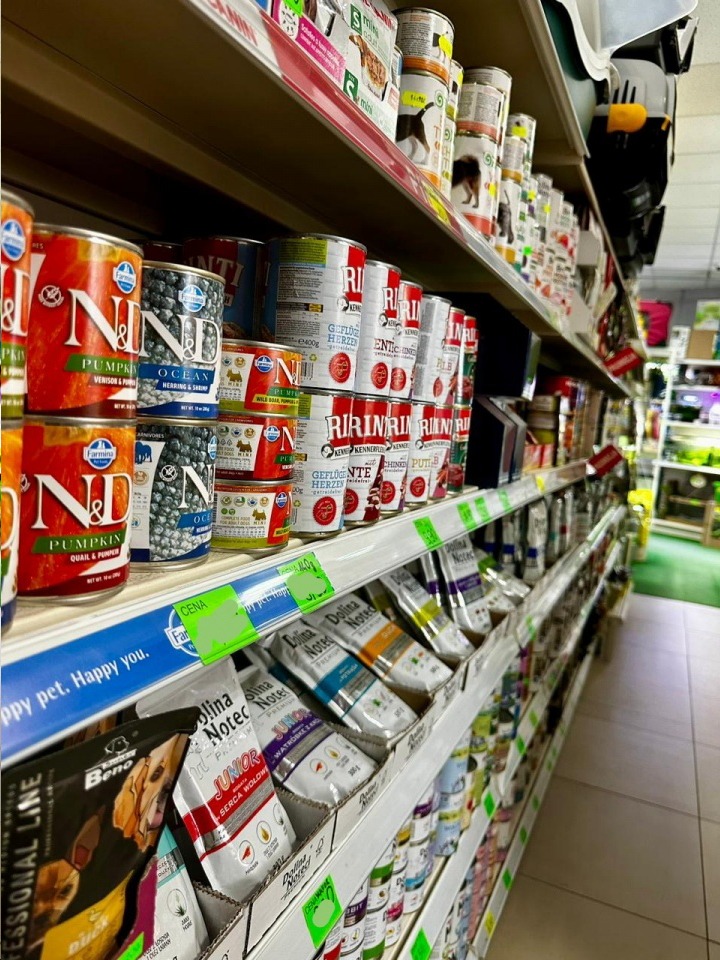 karmy dla psów ,kotów