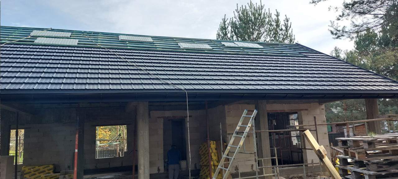 układanie dachówki