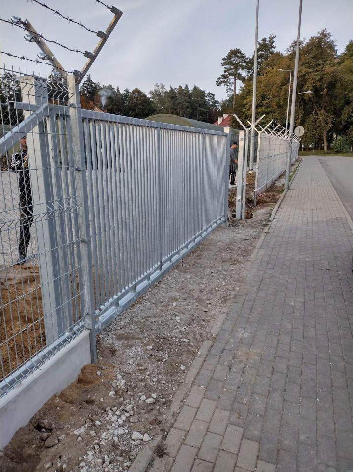 ogrodzenia wojskowe