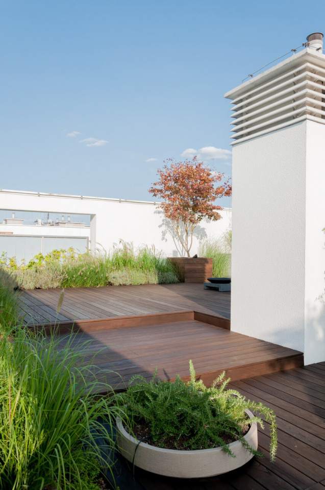 budowa pergoli drewnianych