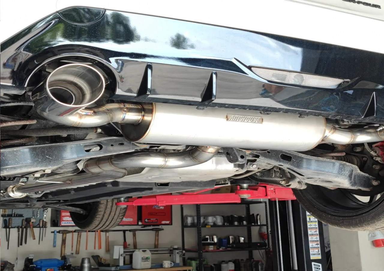 układ wydechowy zrealizowany przez Archouse