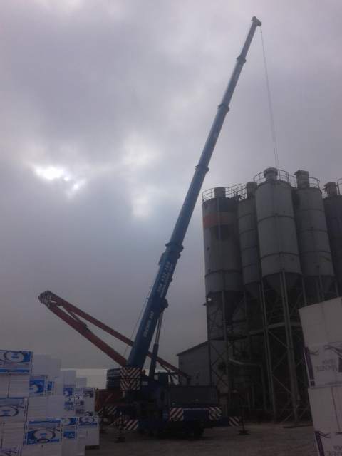 usługi żurawiem samochodowym