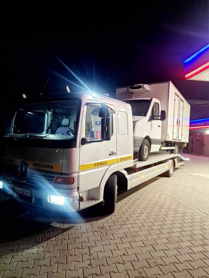 całodobowa pomoc drogowa