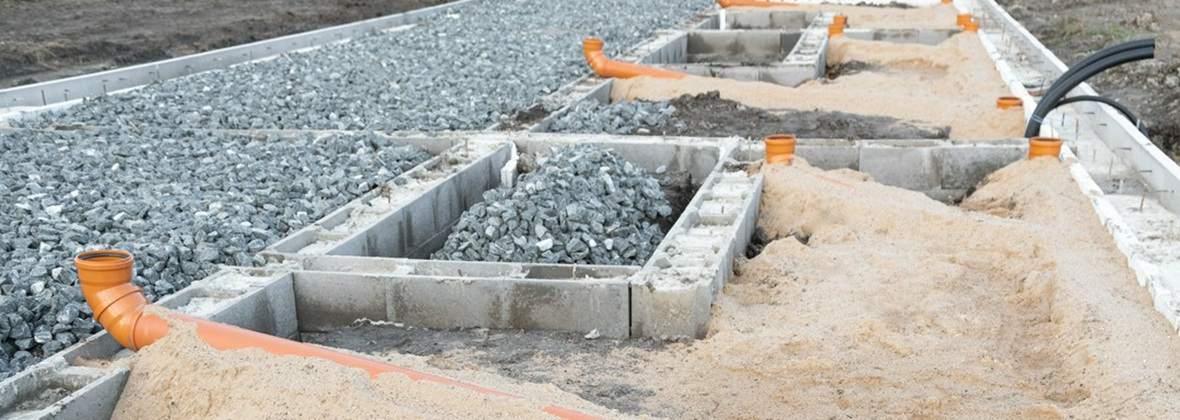 Usługi budowlane. Budowa dróg betonowych,