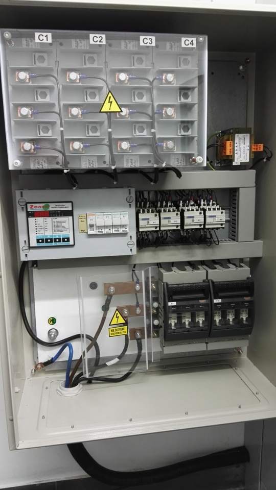 Bateria kondensatorów