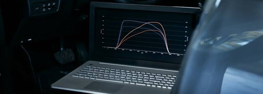 Motomoto Andrii Koval