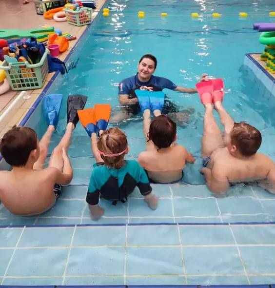 instruktor nauki pływania