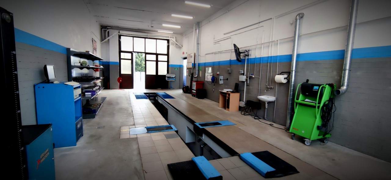 stacja obsługi pojazdów osobowych