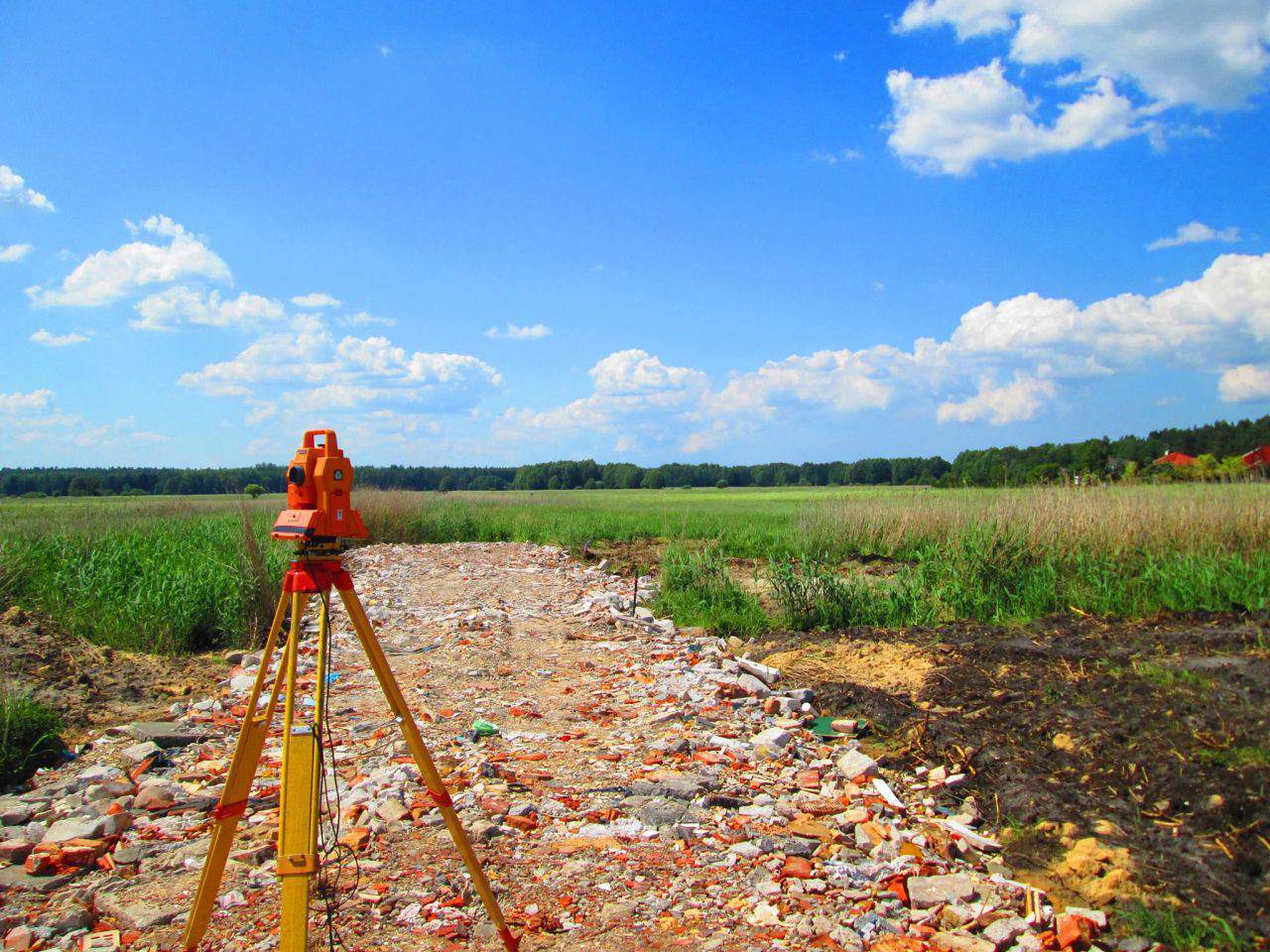 geodeta, podziały nieruchomości, mapy numeryczne, plany, sprzęt geodezyjny, geodeci