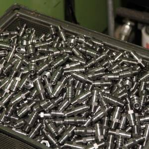 skrawanie metali, obróbka stali, obróbka metali kolorowych, produkcja części hydraulicznych,