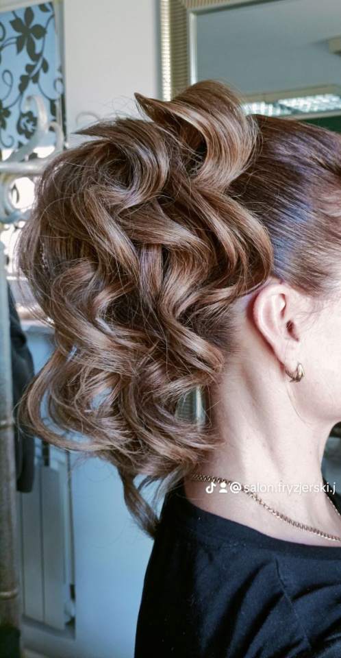 upięcia okolicznościowe