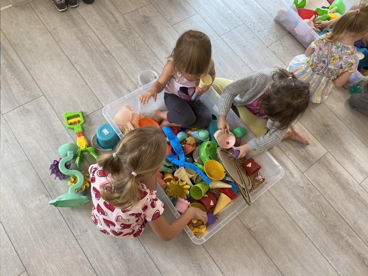 przedszkola, opieka nad dziećmi, dzienna opieka nad dziećmi