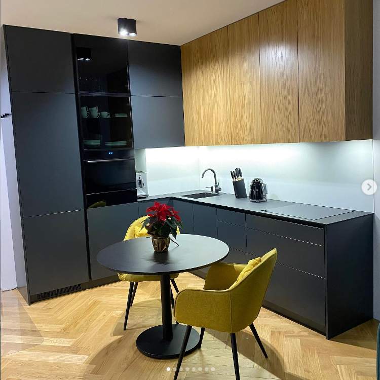 drzwi ażurowe na wymiar, meble w zabudowie, kuchnie pod zabudowę, meble łazienkowe na wymiar