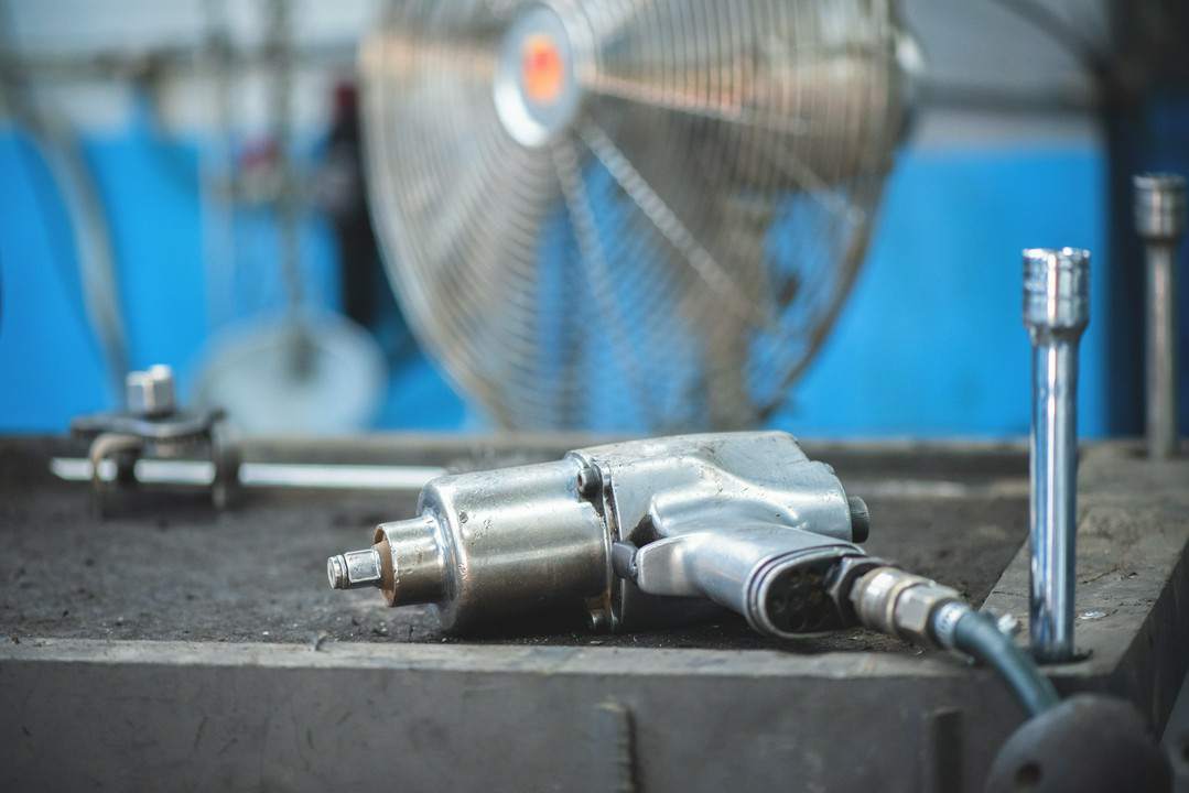 naprawa uszkodzonej sprężarki