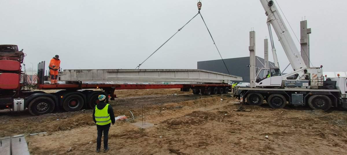 stawianie obiektów przemysłowych