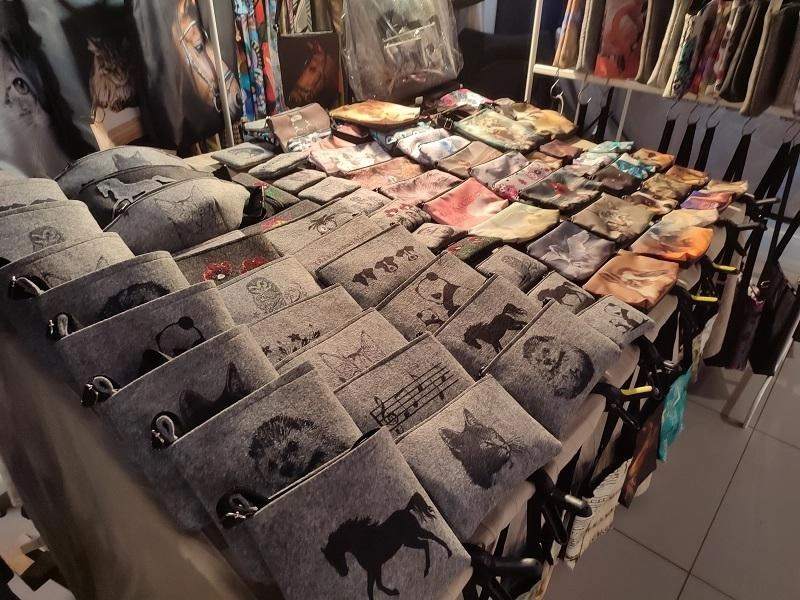 sprzedaż rękodzieła