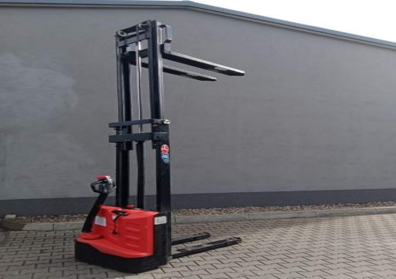 naprawa wózków widłowych