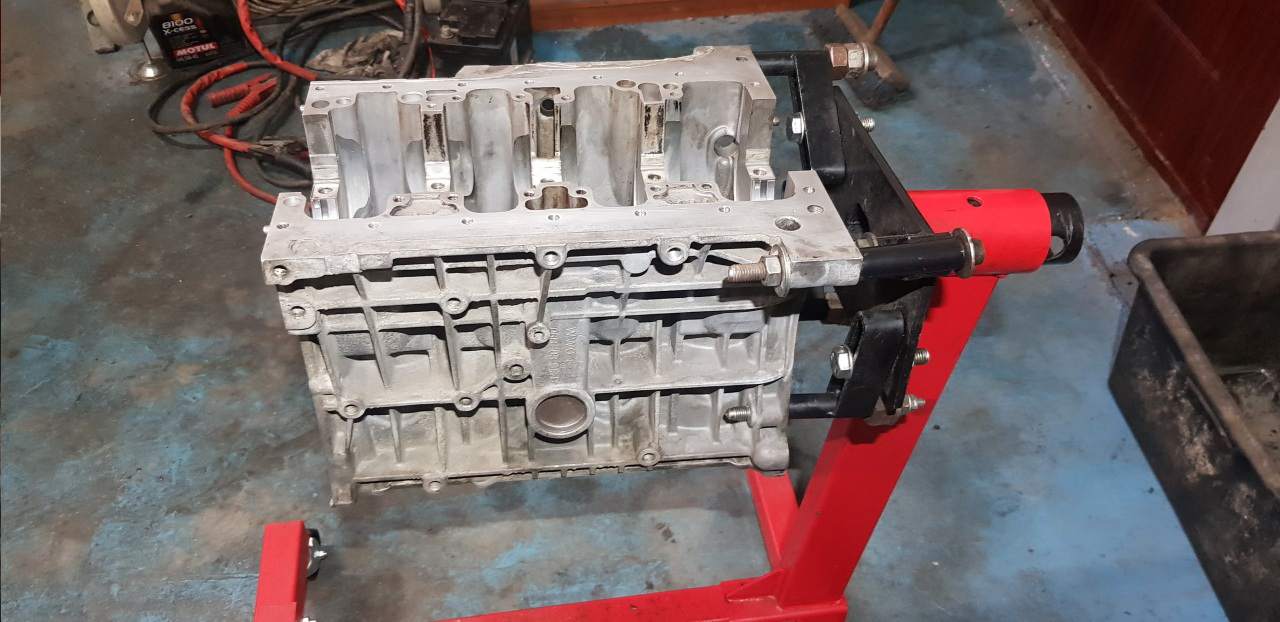 mechanik samochodowy