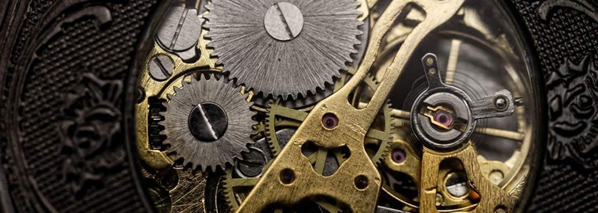 Naprawa Starych Antycznych Zegarów Andrzej Kaszyński