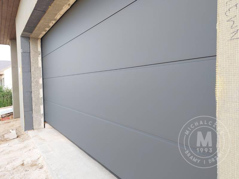 bramy garażowe - montaż