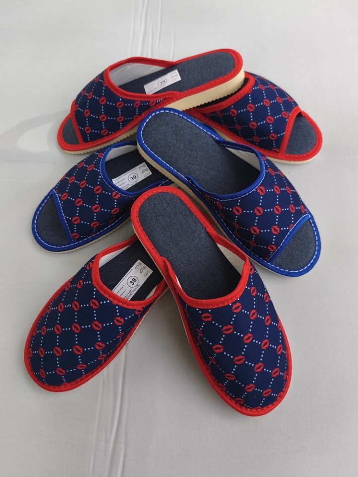 Wytwarzanie Pantofli Domowych