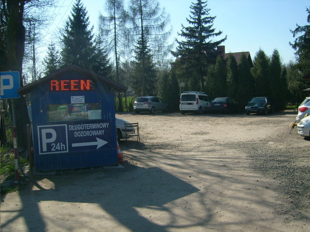 parking przy lotnisku