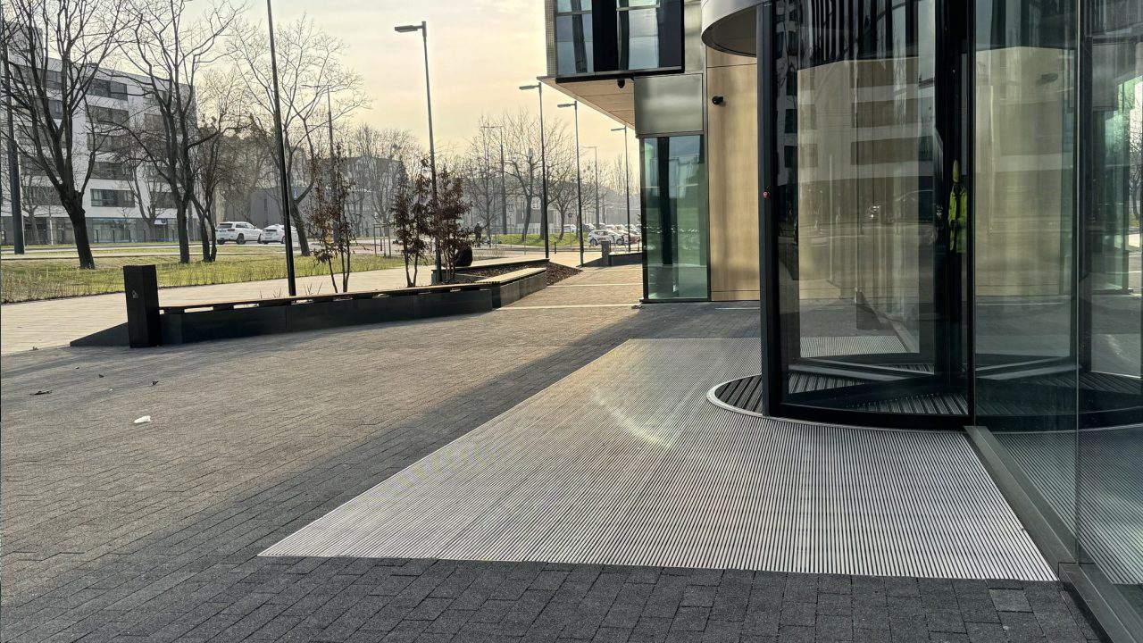 wycieraczki obiektowe