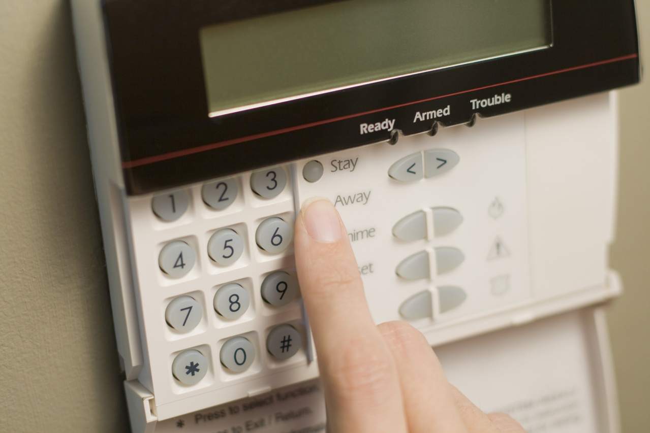 systemy alarmowe