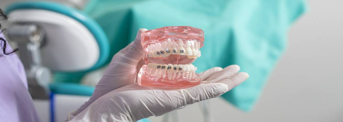 White Dental Clinic Przemysław Lutostański