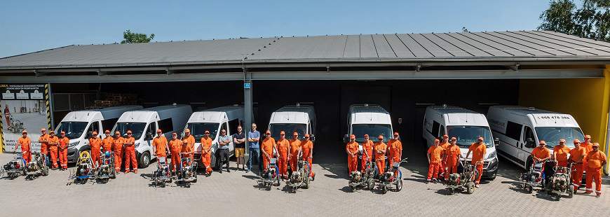 Malowanielinii.pl - hale parkingi drogi