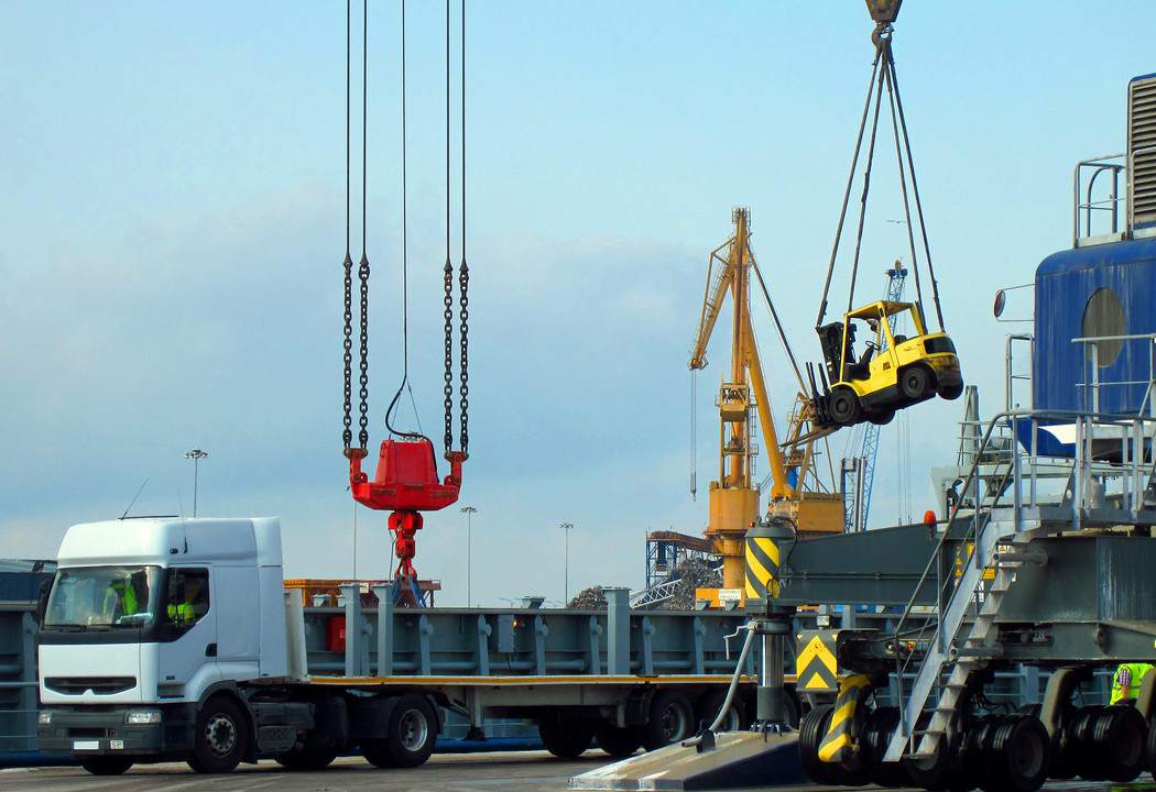 naprawa żurawia dźwigowego