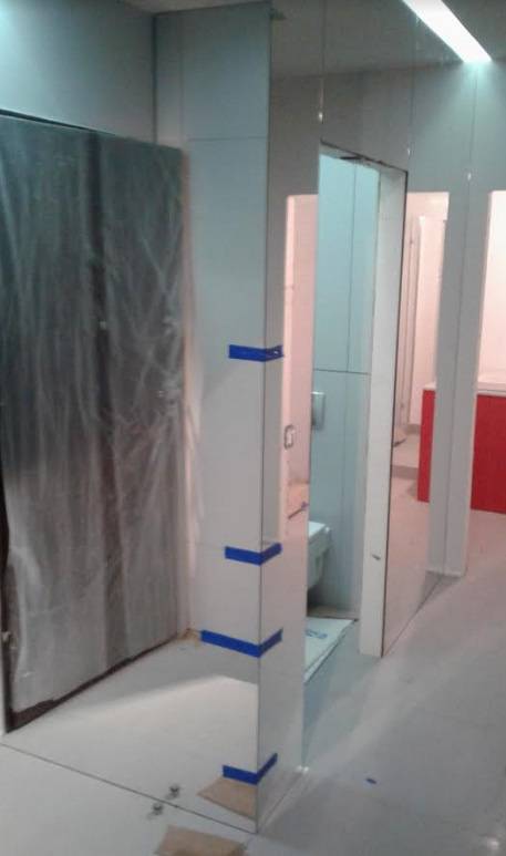 ścienne panele szklane