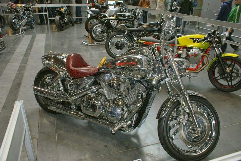 Moto-Chrom renowacja starych pojazdów, galwanizacja, szkiełkowanie, piaskowanie