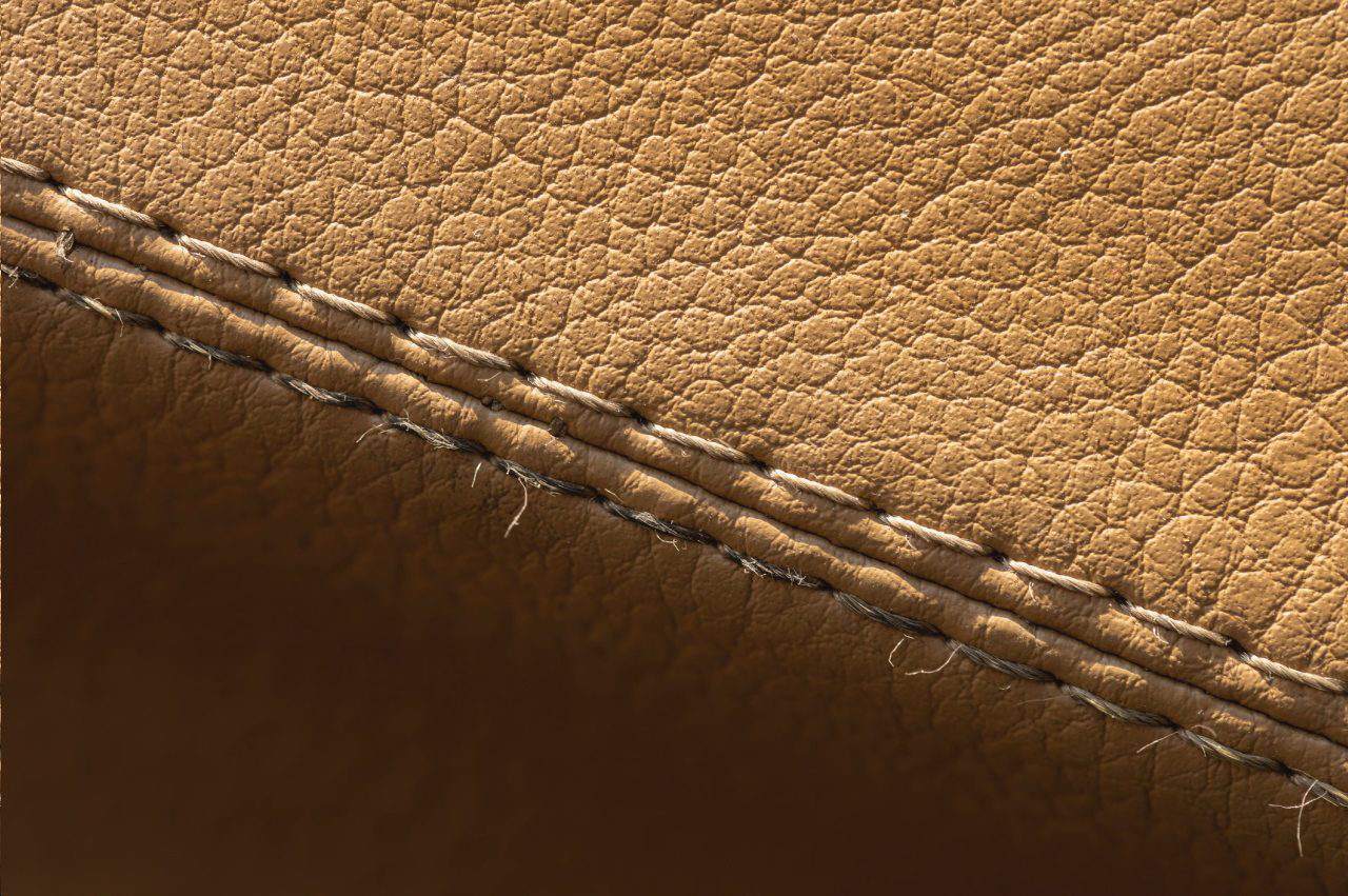 naprawa tapicerki samochodowej