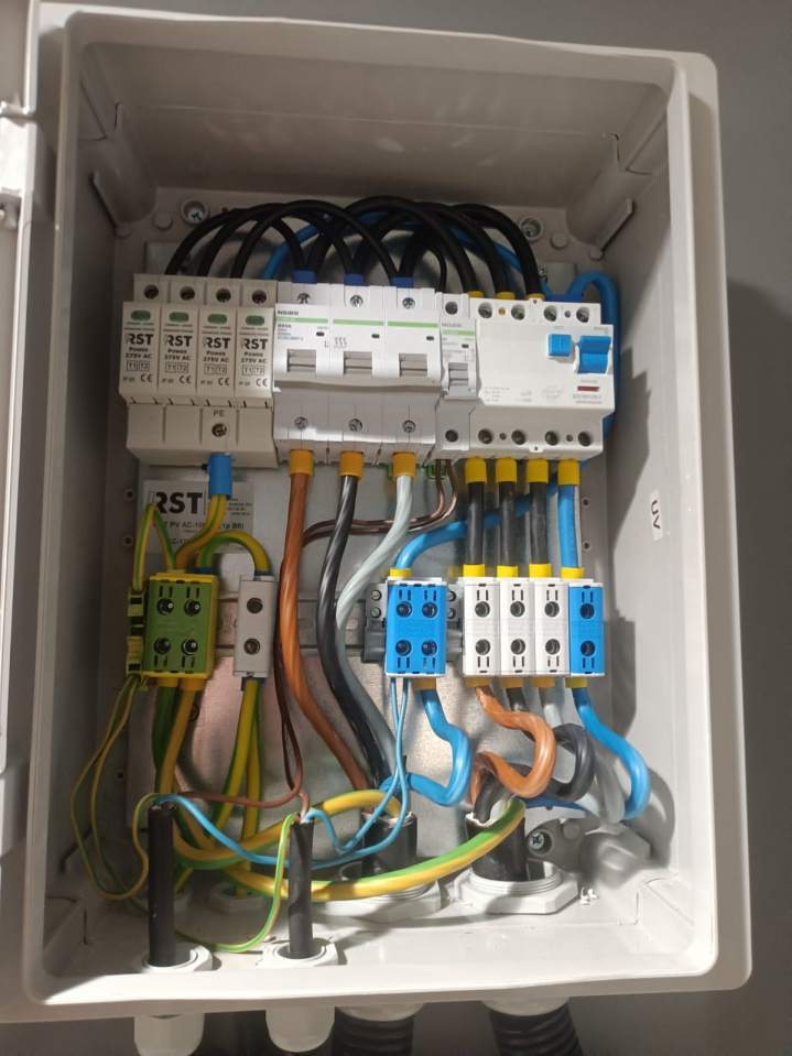 instalacje elektryczne