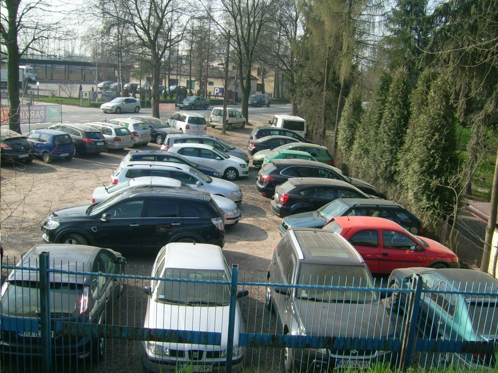 parking przy lotnisku