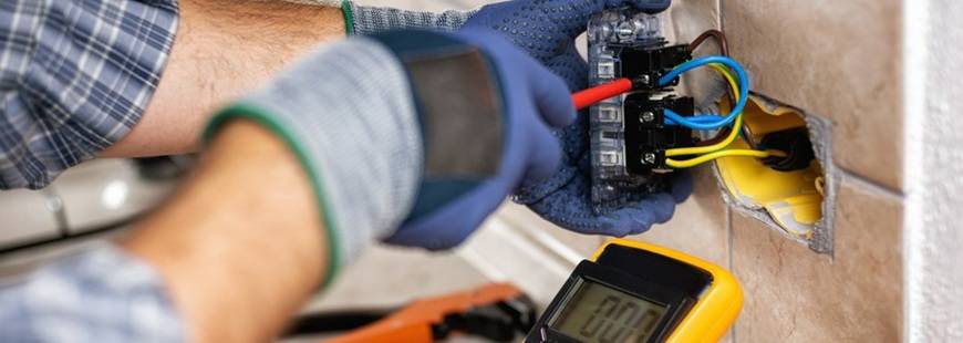 Usługi Elektryczne Adam Jabłoński, Załuski