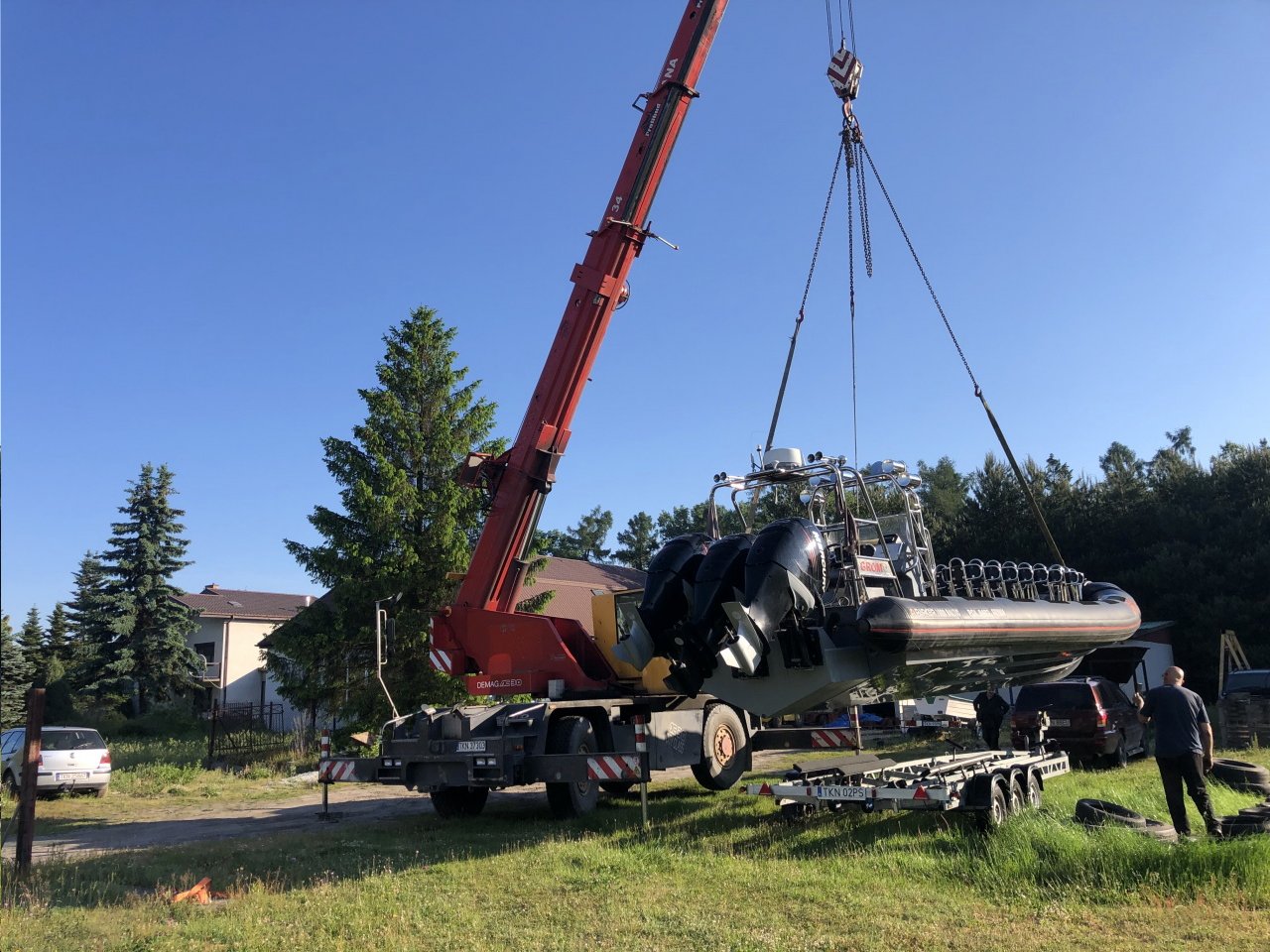 wynajem dźwigów, dźwigi samochodowe