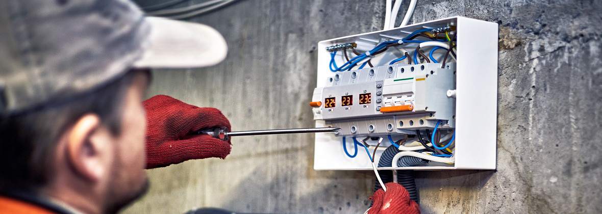 Elektro-Mar Group Sp. z o. o. Instalacje elektroenergetyczne Roboty ziemne, Łódź