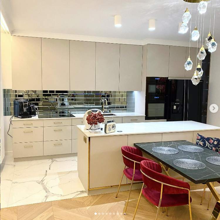 drzwi ażurowe na wymiar, meble w zabudowie, kuchnie pod zabudowę, meble łazienkowe na wymiar