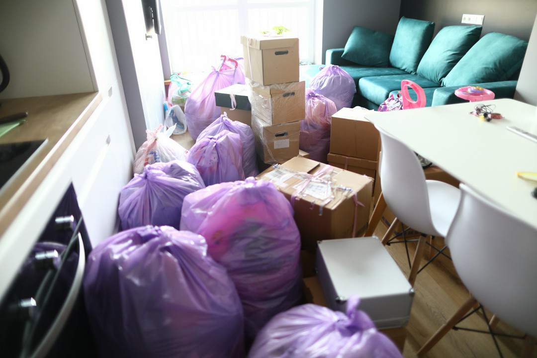 odgracanie piwnicy i mieszkań