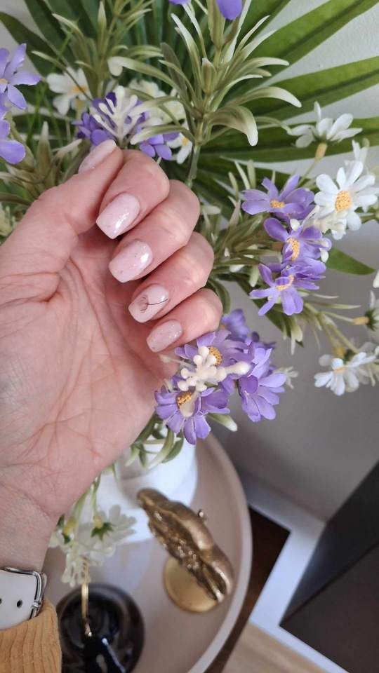 pielęgnacja paznokci