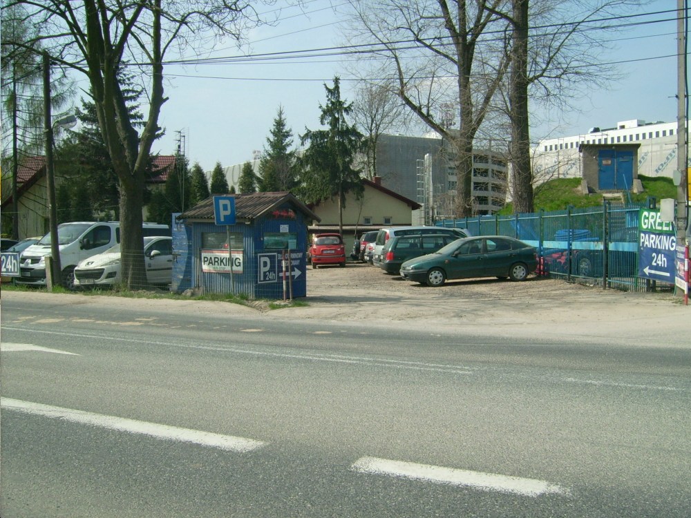 parking przy lotnisku
