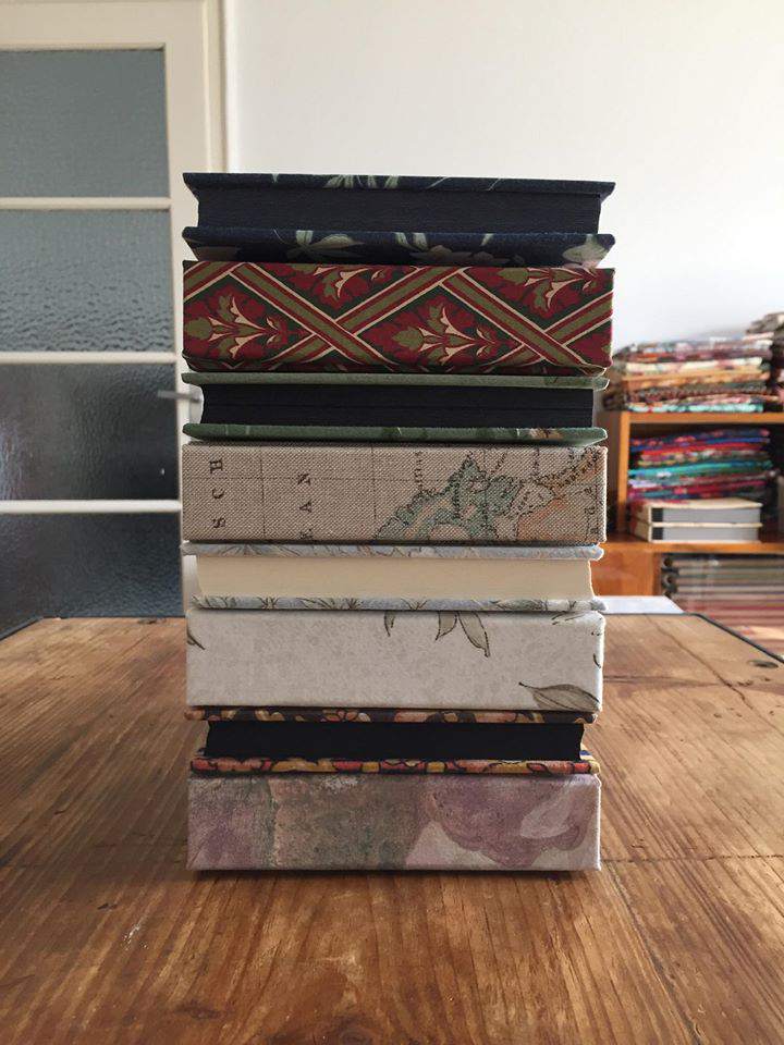 albumy uszyte ręcznie